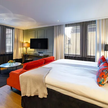 U14, Autograph Collection Hotel 4*